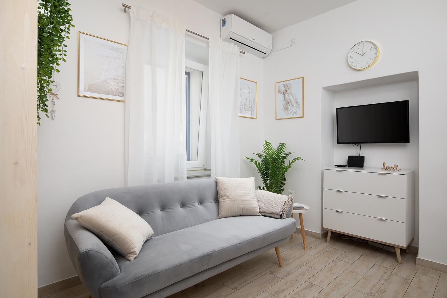 Elegant Apartment Next To Arena Pula Exterior foto